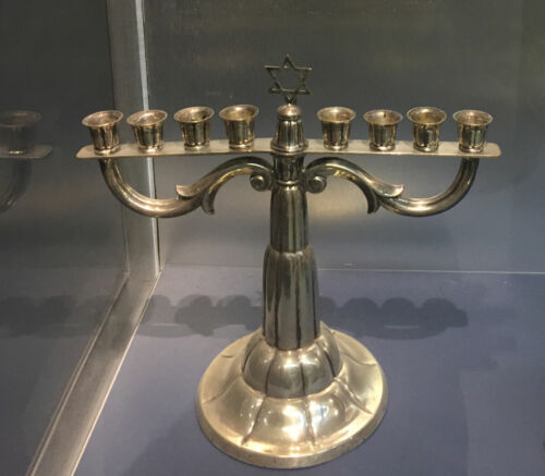 Menorah - Belle Jarniewski